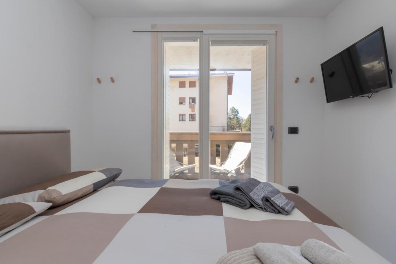 Cristallo Apartment - Ristrutturato Nuovo Centro Aprica Kültér fotó