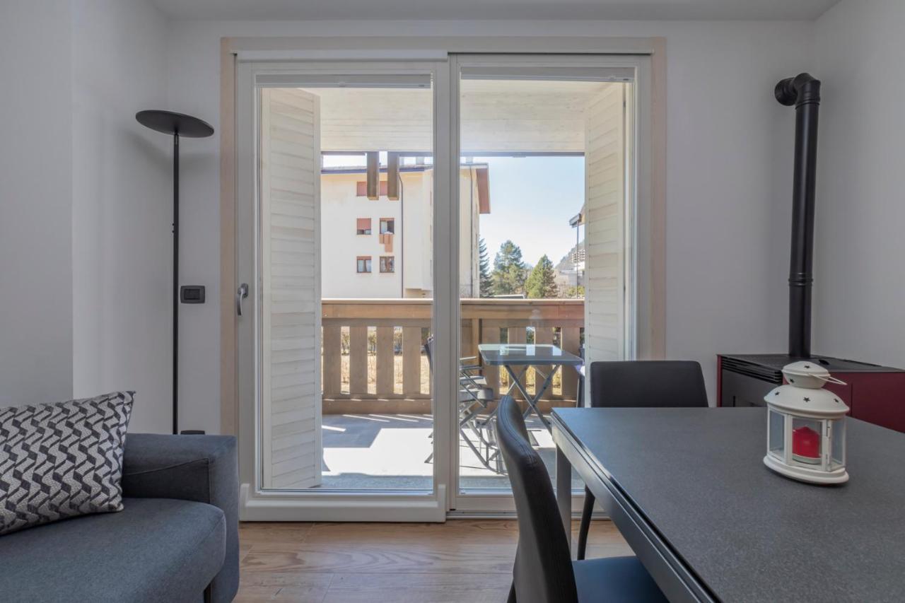 Cristallo Apartment - Ristrutturato Nuovo Centro Aprica Kültér fotó